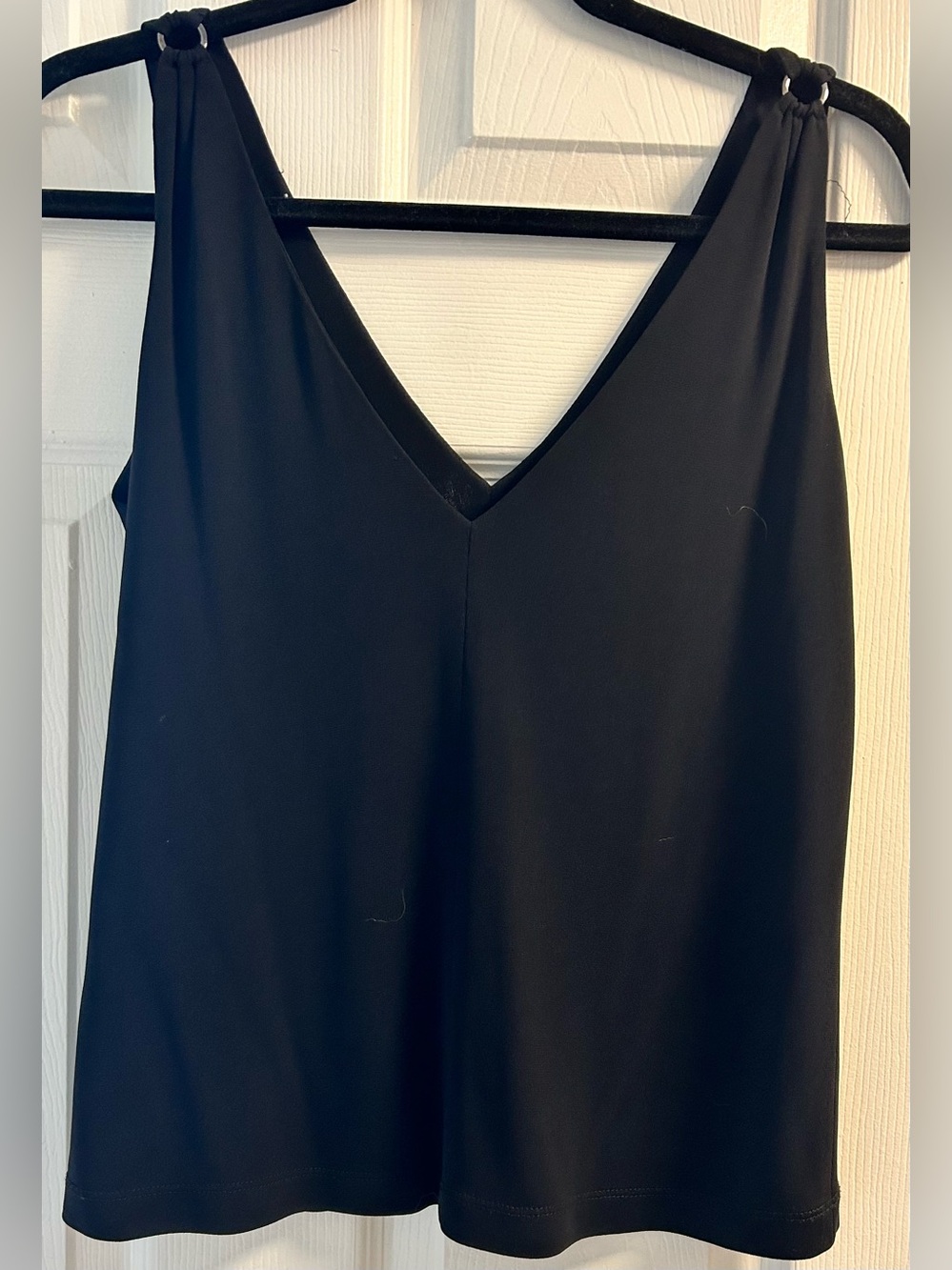 Lida Baday Black V-Neck Sleeveless high quality jersey V-neck sleeveless top